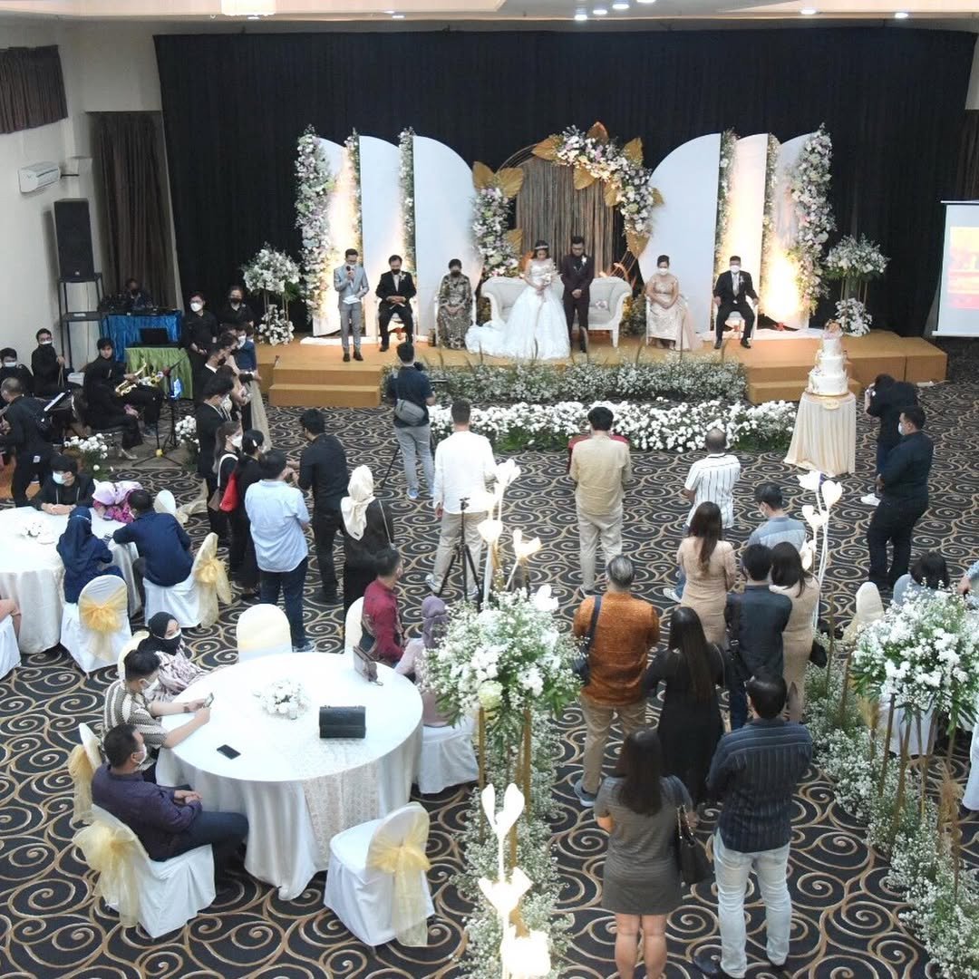 Darmawan Park Suites Hotel