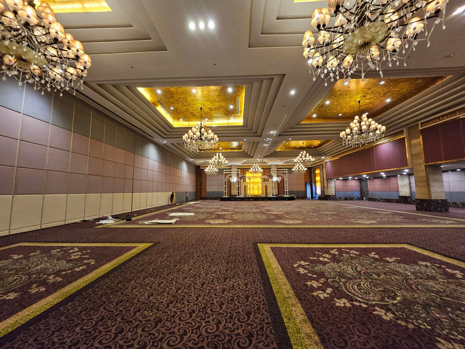 Luxus Grand Ballroom